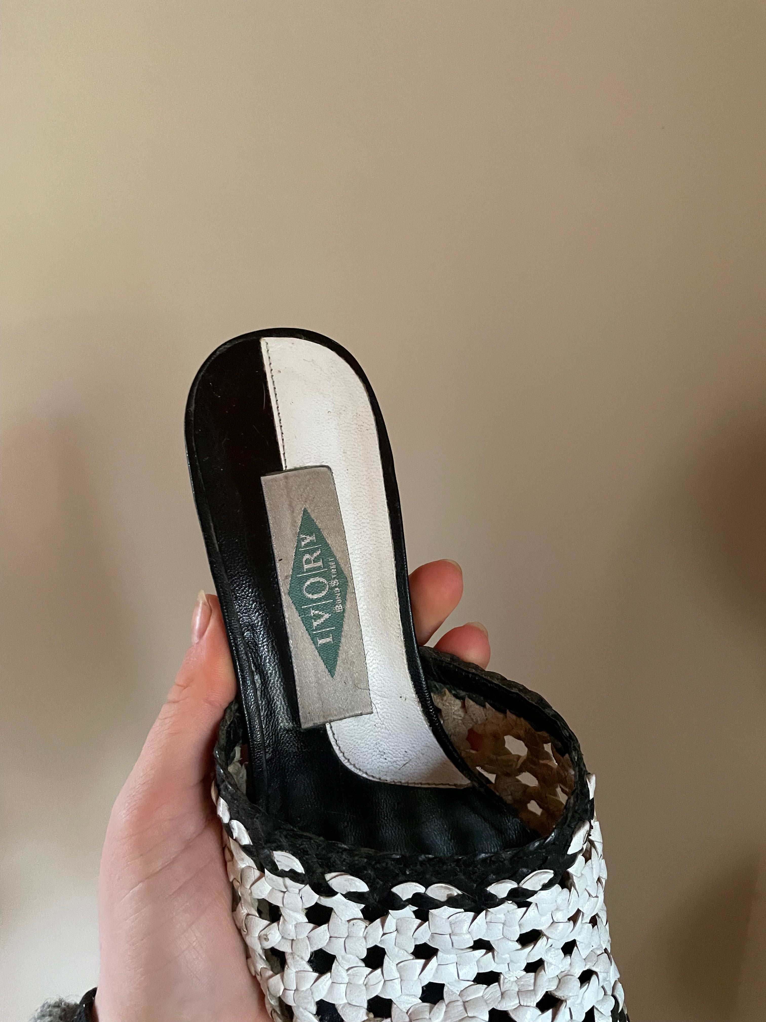 Vintage White and Black Pointed Toe Kitten Heels